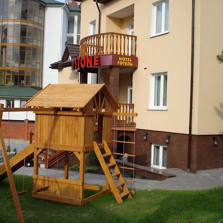 Red Stone Hotel Truskavets Luaran gambar