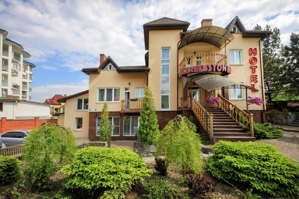 Red Stone Hotel Truskavets Luaran gambar